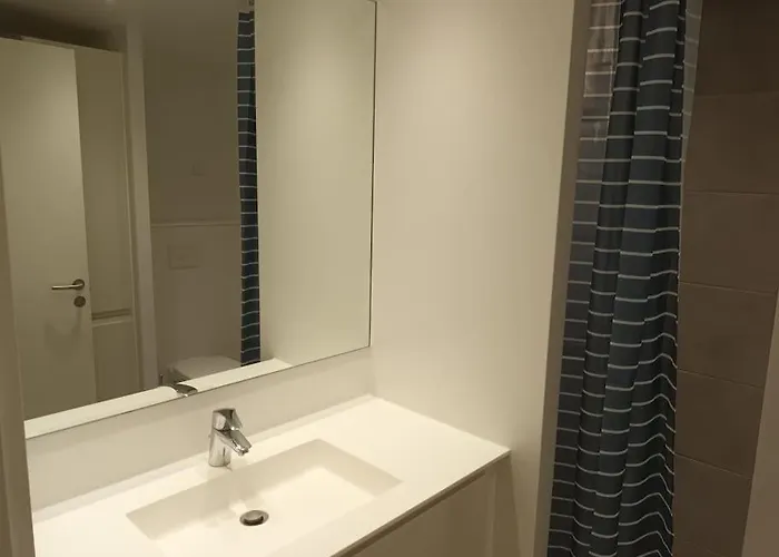 Fully Equipped Apartment, 15 Min To Downtown Lägenhet